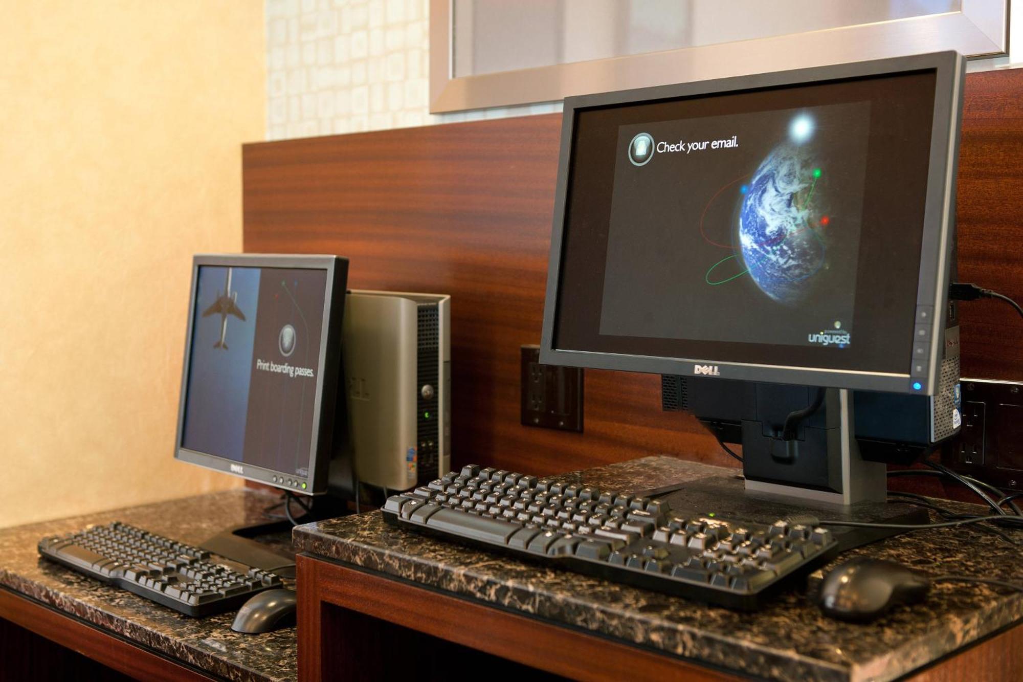 Residence Inn Costa Mesa Newport Beach Bagian luar foto