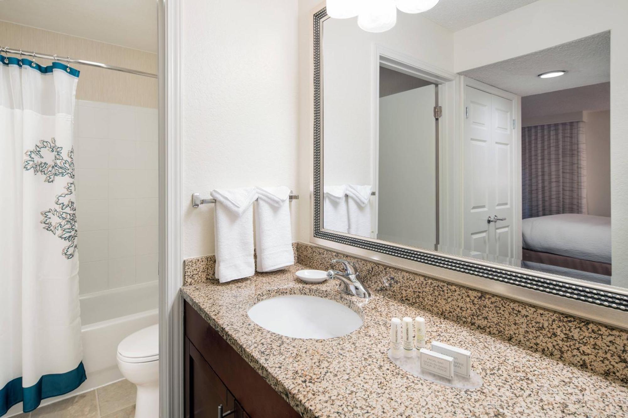 Residence Inn Costa Mesa Newport Beach Bagian luar foto